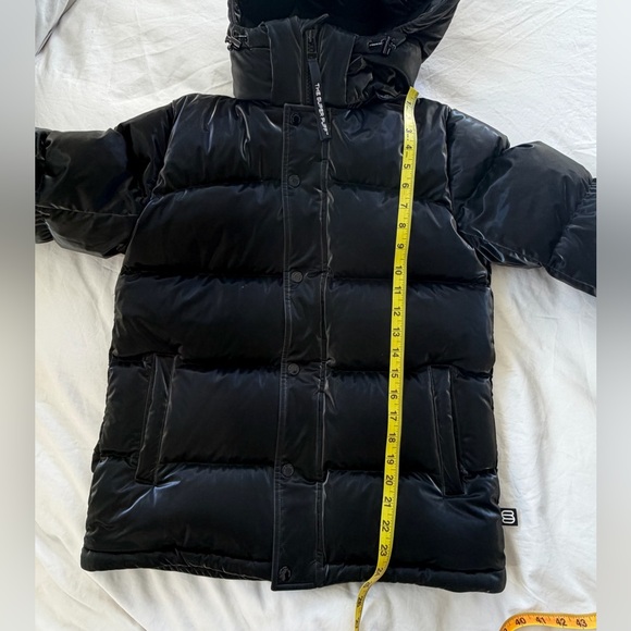 Aritzia NWT Super Puff “Liquid Shine” Jacket - Premium Down - Picture 9 of 11